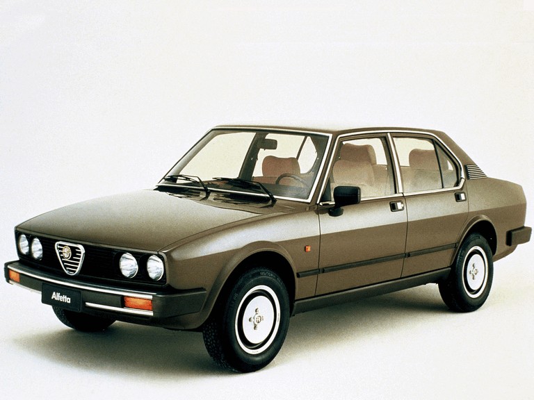 Alfa Romeo Alfetta Sedan (07.1974 - 12.1984)