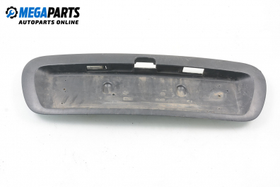 Стойка заден номер за Renault Megane I Hatchback (08.1995 - 12.2004), хечбек