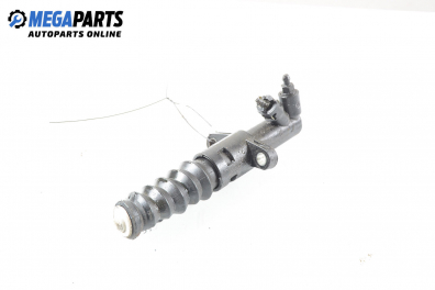 Долна помпа за съединител за Citroen Xsara Picasso (09.1999 - 06.2012)