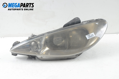 Фар за Peugeot 206 Hatchback (08.1998 - 12.2012), хечбек, позиция: лява