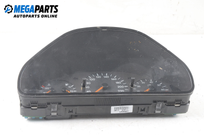 Километраж за Mercedes-Benz C-Class Sedan (W202) (03.1993 - 05.2000) C 180 (202.018), 122 к.с., № 5 2203 013 00