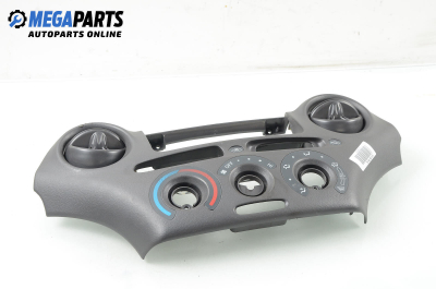 Интериорна пластмаса за Toyota Yaris Hatchback I (01.1999 - 12.2005), 2+1 вр., хечбек