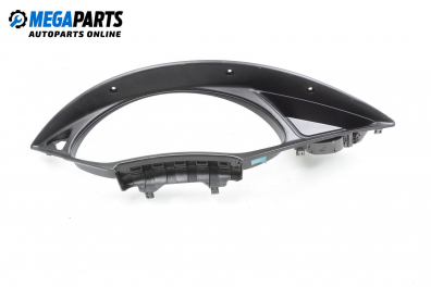 Интериорна пластмаса километраж за Ford Focus I Hatchback (10.1998 - 12.2007), 4+1 вр., хечбек