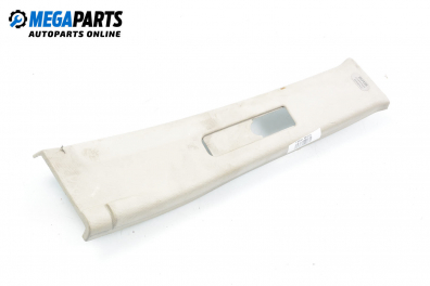 Интериорна пластмаса за Nissan Micra III Hatchback (01.2003 - 06.2010), 4+1 вр., хечбек, позиция: дясна