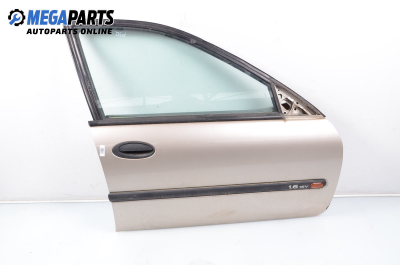Врата за Renault Laguna I Hatchback (11.1993 - 08.2002), 4+1 вр., хечбек, позиция: предна, дясна