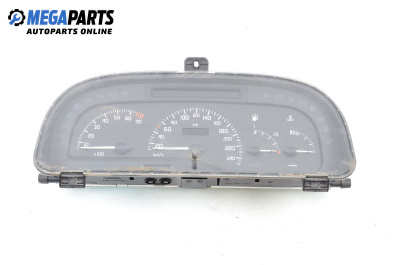 Километраж за Renault Laguna I Hatchback (11.1993 - 08.2002) 2.0 (556A), 139 к.с.