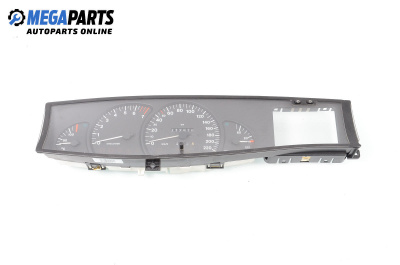 Километраж за Opel Omega B Sedan (03.1994 - 07.2003) 2.0 16V, 136 к.с.