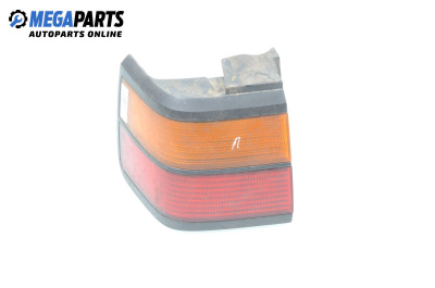 Стоп за Volkswagen Passat II Sedan B3, B4 (02.1988 - 12.1997), седан, позиция: лява