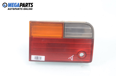 Вътрешен стоп за Honda Accord IV Sedan (11.1989 - 10.1993), седан, позиция: дясна
