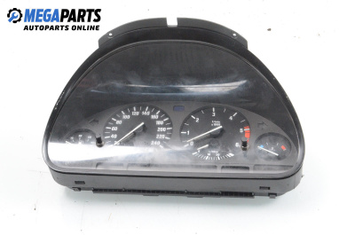 Километраж за BMW 5 Series E39 Sedan (11.1995 - 06.2003) 525 tds, 143 к.с.