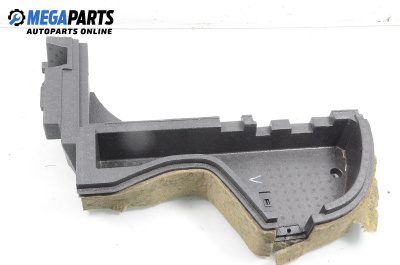 Интериорна пластмаса багажник за Mitsubishi Outlander I SUV (03.2001 - 12.2006), джип