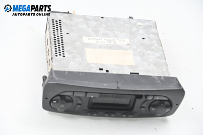 Автокасетофон за Peugeot 206 Hatchback (08.1998 - 12.2012), № 9625133080