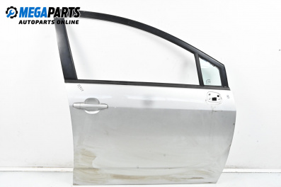 Врата за Toyota Corolla Verso II (03.2004 - 04.2009), 4+1 вр., миниван, позиция: предна, дясна