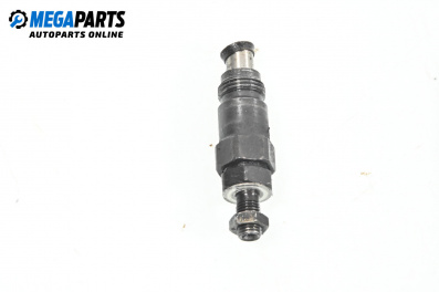 Дюза дизел за Mitsubishi Pajero I Canvas Top (12.1982 - 11.1990) 2.3 TD (L043G, L048G), 84 к.с.
