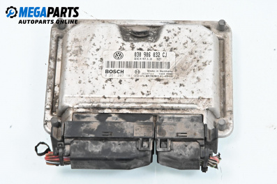 Компютър двигател за Volkswagen Polo Hatchback III (10.1999 - 10.2001) 1.4, 60 к.с., № 030906032CJ