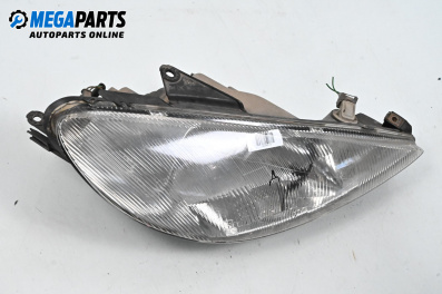 Фар за Peugeot 206 Hatchback (08.1998 - 12.2012), хечбек, позиция: дясна