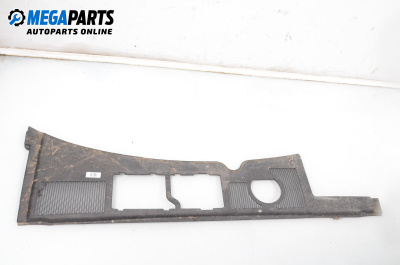 Кора под чистачки за Audi A4 Avant B6 (04.2001 - 12.2004), 4+1 вр., комби