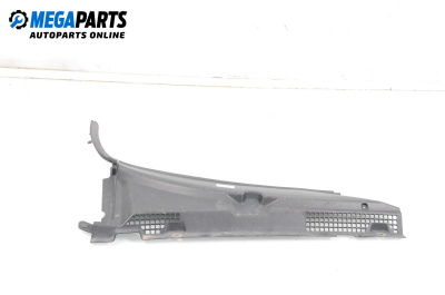 Кора под чистачки за Alfa Romeo 159 Sportwagon (03.2006 - 11.2011), 4+1 вр., комби