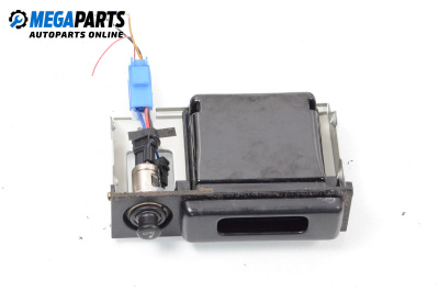 Пепелник за Nissan X-Trail I SUV (06.2001 - 01.2013)