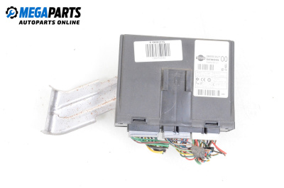 Комфорт модул за Nissan Primera Hatchback III (01.2002 - 06.2007), № 28550 AV7