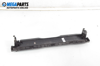 Кора под радиатор за BMW 7 Series E65 (11.2001 - 12.2009), 4+1 вр., седан
