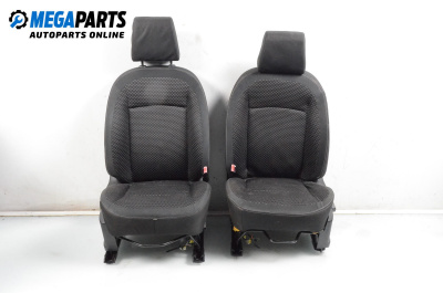 Комплект салон за Nissan Qashqai I SUV (12.2006 - 04.2014), 4+1 вр.