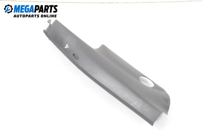 Интериорна пластмаса за Seat Toledo IV Hatchback (07.2012 - 04.2019), 4+1 вр., хечбек, позиция: дясна