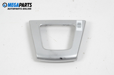 Конзола скоростен лост за Mazda 5 Minivan I (02.2005 - 12.2010)