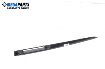 Интериорна лайсна за Mazda 3 Hatchback I (10.2003 - 12.2009), 4+1 вр., хечбек