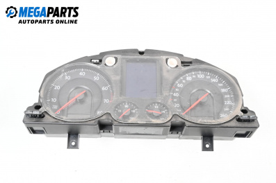 Километраж за Volkswagen Passat V Sedan B6 (03.2005 - 12.2010) 2.0 FSI 4motion, 150 к.с.