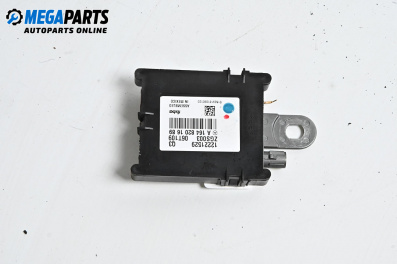Усилвател антена за Mercedes-Benz M-Class SUV (W164) (07.2005 - 12.2012), № 12221529