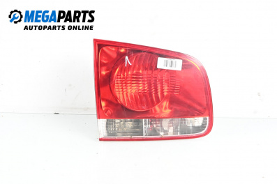 Вътрешен стоп за Volkswagen Touareg SUV I (10.2002 - 01.2013), джип, позиция: лява