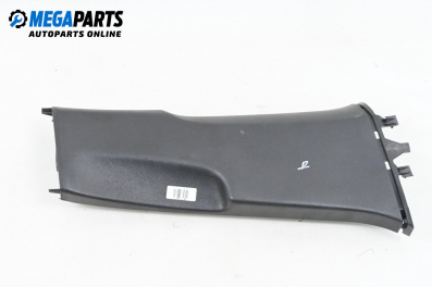 Интериорна пластмаса за Volkswagen Passat V Sedan B6 (03.2005 - 12.2010), 4+1 вр., седан, позиция: дясна