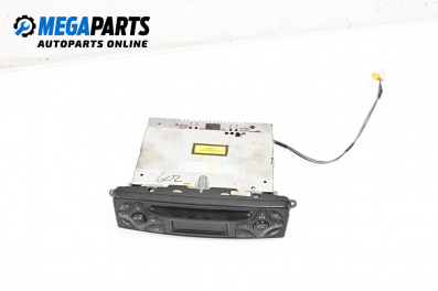 CD плеър за Mercedes-Benz C-Class Sedan (W203) (05.2000 - 08.2007)