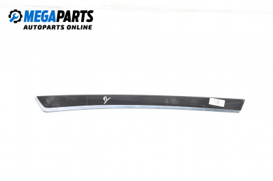 Интериорна пластмаса за BMW 5 Series F10 Sedan F10 (01.2009 - 02.2017), 4+1 вр., седан, позиция: дясна