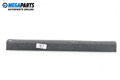 Интериорна пластмаса за Mercedes-Benz C-Class Sedan (W204) (01.2007 - 01.2014), 4+1 вр., седан, позиция: лява