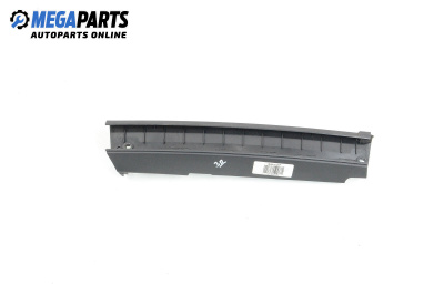 Интериорна пластмаса за BMW 7 Series F01 (02.2008 - 12.2015), 4+1 вр., седан, позиция: задна