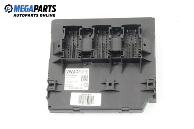 BCM модул за Volkswagen Passat VI Sedan B7 (08.2010 - 12.2014), № 5K0937085S