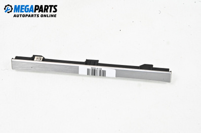 Интериорна лайсна за Volkswagen Passat V Variant B6 (08.2005 - 11.2011), 4+1 вр., комби