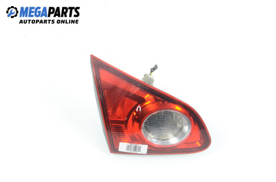 Вътрешен стоп за Nissan Qashqai I SUV (12.2006 - 04.2014), джип, позиция: лява