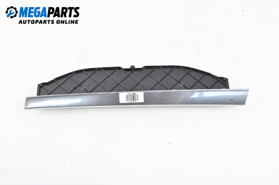 Интериорна пластмаса за Porsche Panamera Hatchback I (03.2009 - 12.2017), 4+1 вр., хечбек, позиция: предна, № 97055237400