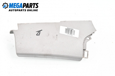 Интериорна пластмаса за Toyota Yaris Hatchback II (01.2005 - 12.2014), 2+1 вр., хечбек, позиция: дясна