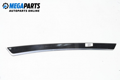 Интериорна лайсна за BMW 5 Series F10 Touring F11 (11.2009 - 02.2017), 4+1 вр., комби