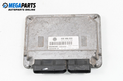 Компютър двигател за Volkswagen Polo Hatchback IV (10.2001 - 12.2005) 1.2 12V, 64 к.с., № 03E906033