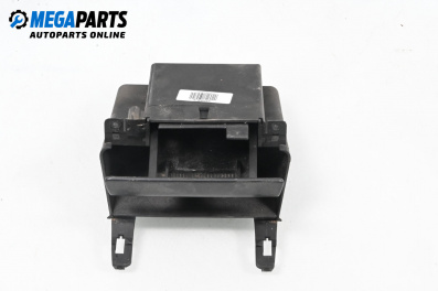 Пепелник за Peugeot 307 Hatchback (08.2000 - 12.2012)