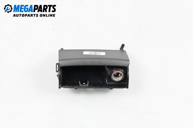 Пепелник за Volkswagen Passat IV Sedan B5.5 (10.2000 - 12.2005)