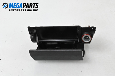 Пепелник за Volkswagen Touran Minivan I (02.2003 - 05.2010)
