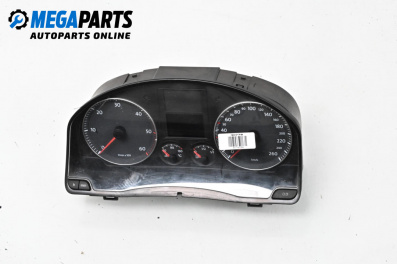 Километраж за Volkswagen Golf V Hatchback (10.2003 - 02.2009) 1.9 TDI, 90 к.с.