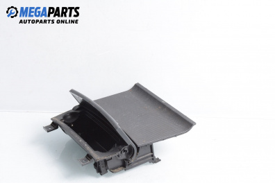 Пепелник за Audi A3 Hatchback II (05.2003 - 08.2012)