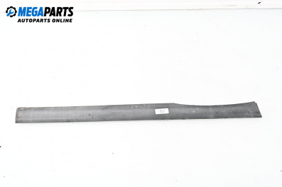 Праг за Citroen Saxo Hatchback (02.1996 - 04.2004), 2+1 вр., хечбек, позиция: дясна